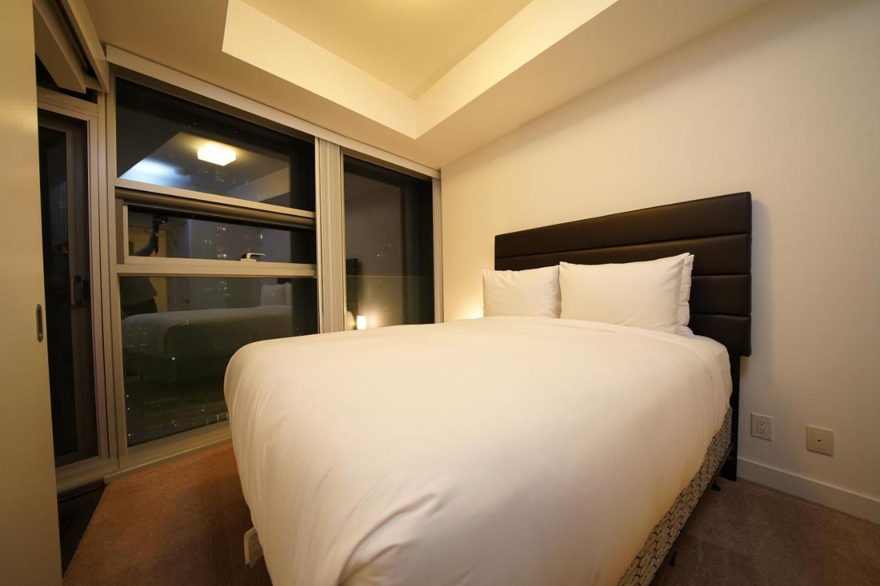 The York Boutique Suites 토론토 외부 사진