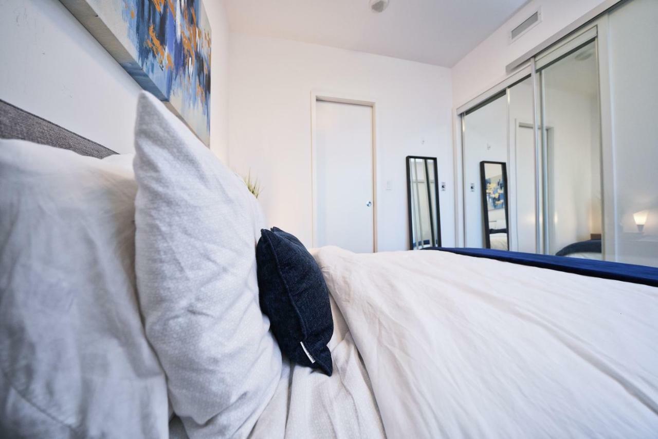 The York Boutique Suites 토론토 외부 사진