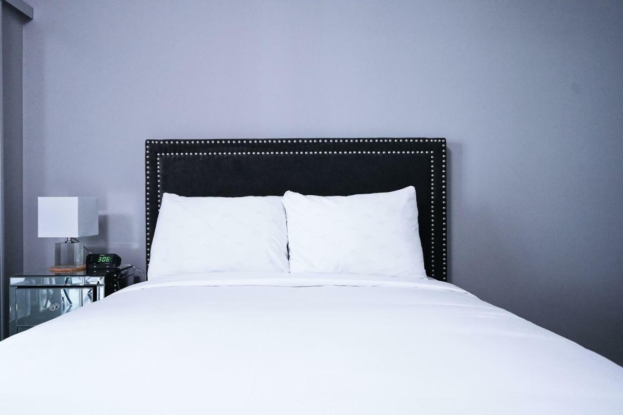 The York Boutique Suites 토론토 외부 사진