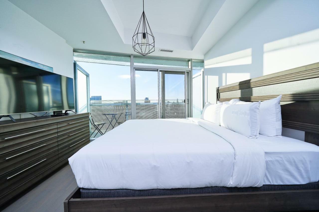 The York Boutique Suites 토론토 외부 사진