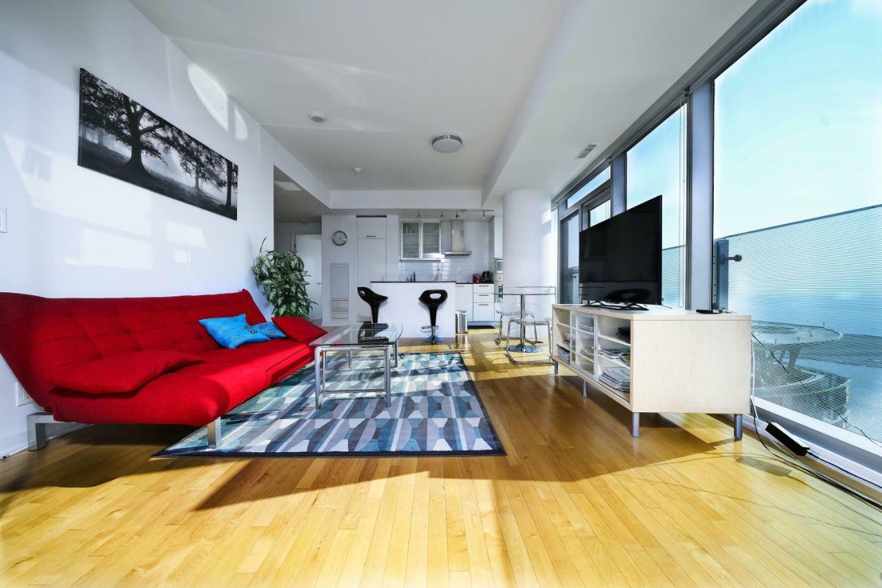 The York Boutique Suites 토론토 외부 사진